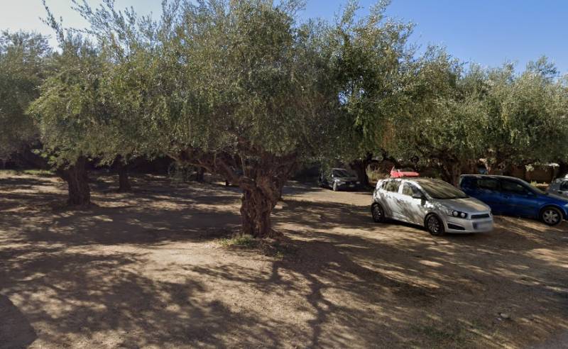 Διαμόρφωση υπαίθριων χώρων στάθμευσης εντός του πολεοδομικού ιστού της Καλαμάτας