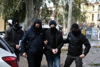Τι αναφέρεται στο ένταλμα σύλληψης του Δημήτρη Λιγνάδη