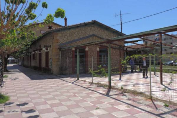 1.230 ενοίκιο για το καφενείο του σταθμού στην Καλαμάτα
