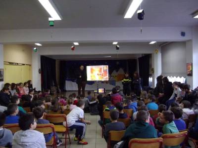 Ασκηση εκκένωσης στο Δημοτικό Σχολείο Λεΐκων