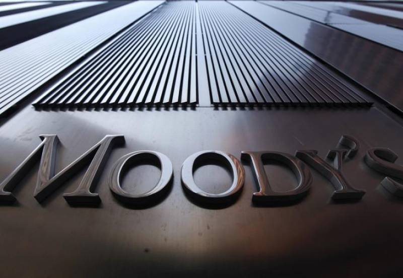 Moody's: Διαχειρίσιμο το οικονομικό κόστος από τις πυρκαγιές στην Ελλάδα