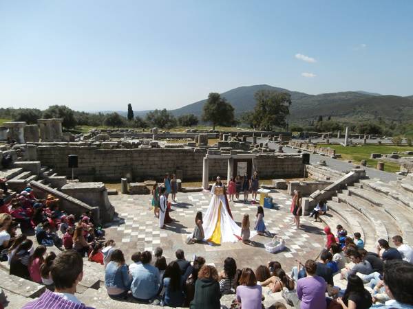 Συζήτηση για το Νεανικό Φεστιβάλ Αρχαίου Δράματος