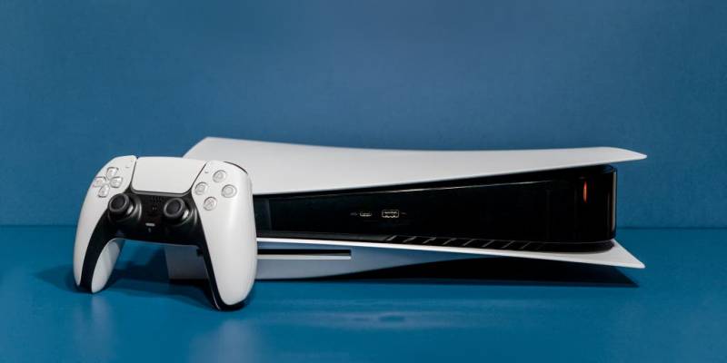 PlayStation 5: Έχει πουλήσει ήδη σχεδόν διπλάσιο αριθμό σε σύγκριση με τα Xbox Series X/S