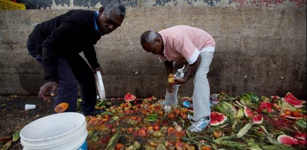 ΟΗΕ: Σχεδόν 1 δισ. τόνοι τροφίμων σπαταλούνται ετησίως