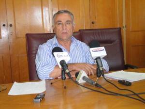 Αλευράς στον υπουργό: «Με εθνική νομοθεσία υποχρεωτικά τυποποιημένο ελαιόλαδο στην εστίαση»