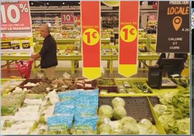 «Καλάθι Χριστουγέννων»: Εκτός τα μελομακάρονα και οι κουραμπιέδες