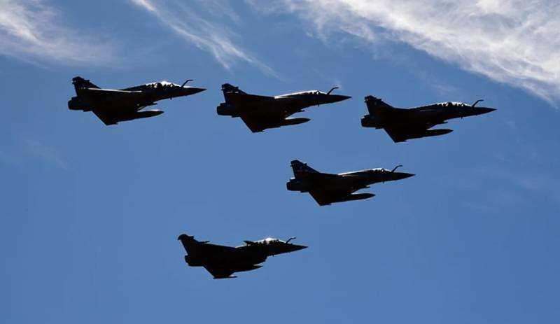 Υπερπτήσεις τουρκικών μαχητικών αεροσκαφών F-16 πάνω από την Παναγιά, τις Οινούσσες και τη Ζουράφα