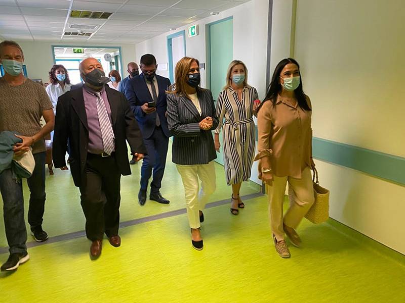 Επίσκεψη της υφυπουργού Υγείας Ζωής Ράπτη στο Παναρκαδικό Νοσοκομείο Τρίπολης