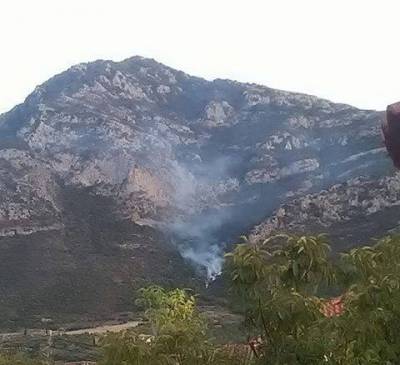 Μεσσηνια: Πυρκαγιά ανάμεσα σε Στασιό και Αρμενιούς