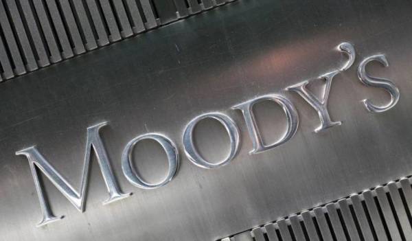 Αναβαθμίζει τις προοπτικές για την παγκόσμια αεροπορική βιομηχανία ο οίκος Moody’s