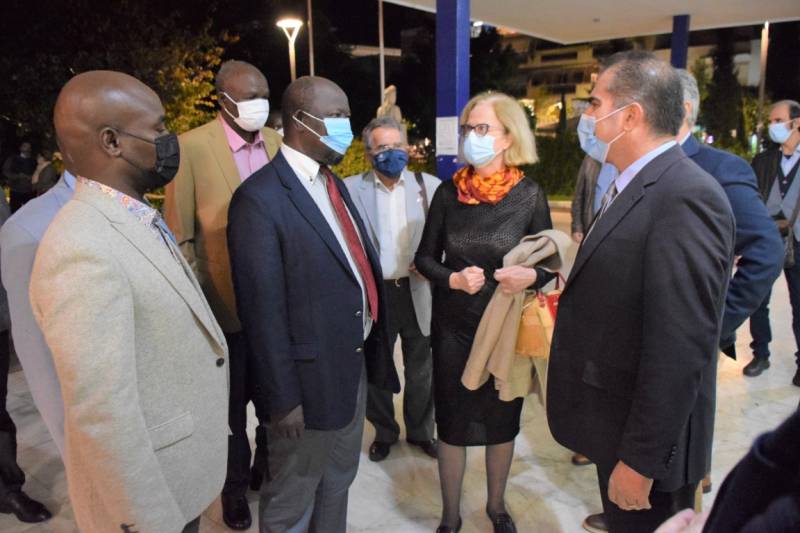 Καλαμάτα: Συνάντηση Βασιλόπουλου με αντιπροσωπεία από Κένυα