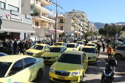 Νέα 48ωρη απεργία προγραμματίζουν οι οδηγοί ταξί