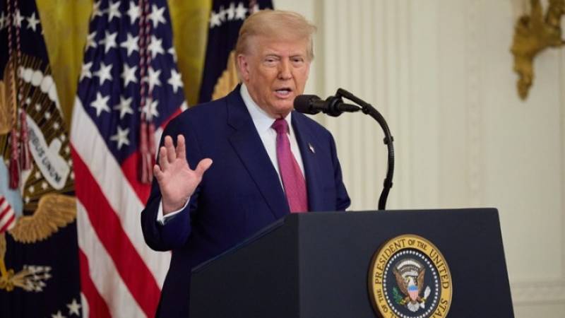 Ο Τραμπ ανακηρύσσει την κυβέρνηση της Βενεζουέλας «τρομοκρατική οργάνωση»