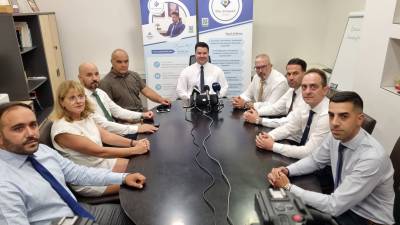 Καλαμάτα: Ψηφοδέλτιο με 181 υποψηφίους κατέθεσε ο Παναγιώτης Χειλάς (βίντεο)