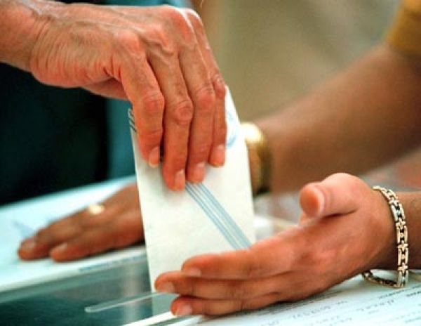 Εβδομάδα ονομάτων: Κλείνουν τα ψηφοδέλτια Υποψήφιοι σύμβουλοι πολλών... ταχυτήτων