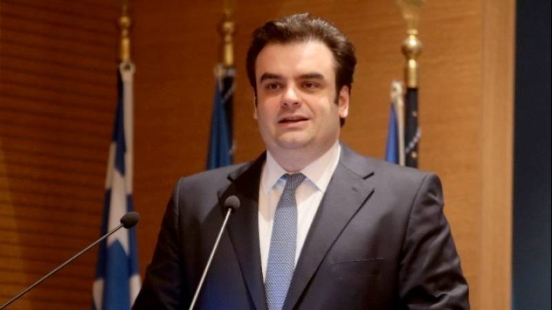 Πιερρακάκης: Η επιτυχία της οικονομικής πολιτικής μετριέται από τον αριθμό των πολιτών που ξαναπαίρνουν τον έλεγχο της ζωής τους