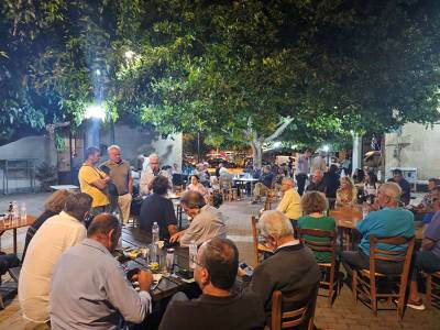 Τζαμουράνης σε Ασπροπουλιά, Αριοχώρι και Μικρομάνη – Εγκαίνια εκλογικού κέντρου