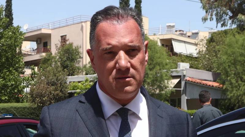 Άδωνις Γεωργιάδης: Δέχθηκε απειλές για τη ζωή του στα social media - Κατέθεσε μήνυση