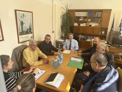 Σύσκεψη στην Περιφέρεια Πελοποννήσου για το Αστικό ΚΤΕΛ Καλαμάτας