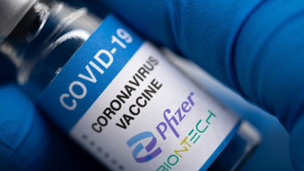 Κορονοϊός - Εμβόλιο Pfizer: Πήρε πλήρη έγκριση από τον FDA