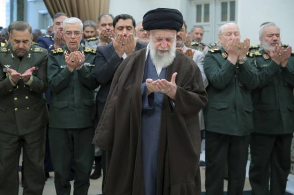 Θάνατος Ραΐσι: “Δεν θα υπάρξει καμία διατάραξη της διακυβέρνησης” δήλωσε η κυβέρνηση του Ιράν (βίντεο)