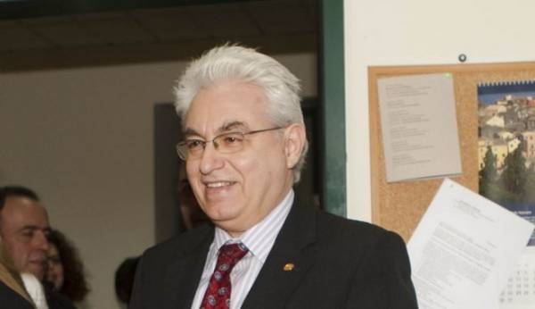 Θεσσαλονίκη: Νεκρός στο γραφείο του βρέθηκε ο καθηγητής Ιωάννης Καζάζης