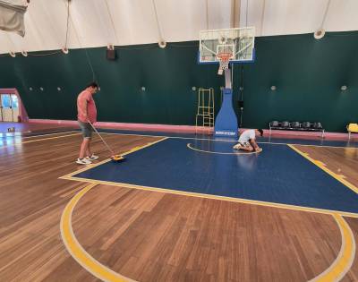 Σε εξέλιξη οι παρεμβάσεις στις αθλητικές εγκαταστάσεις