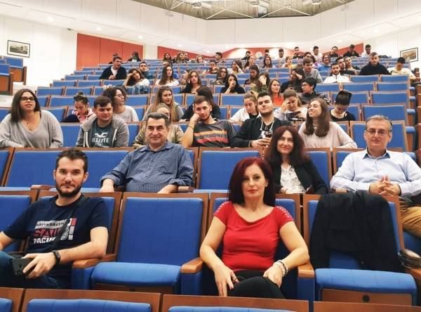 Καλωσόρισμα φοιτητών στο Πανεπιστήμιο Πελοποννήσου