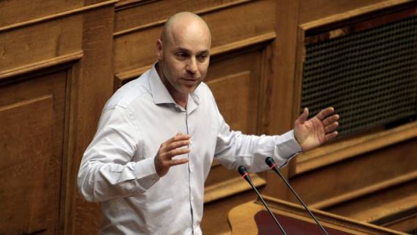 Γ. Αμυράς: Το «όλα στο φως» δεν εξαιρεί τη διακυβέρνηση ΣΥΡΙΖΑ-ΑΝΕΛ