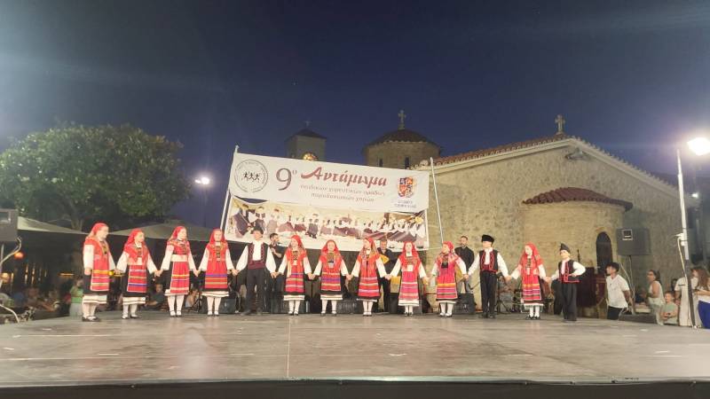 Αντάμωμα παιδικών ομάδων παραδοσιακών χορών στους Γαργαλιάνους