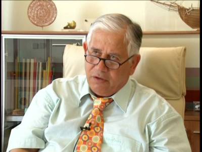 Μας λείπεις