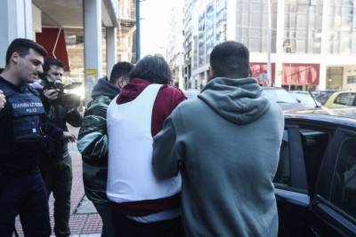 Προφυλακιστέος ο 71χρονος για τον φόνο της συντρόφου του στη Σαλαμίνα (βίντεο)