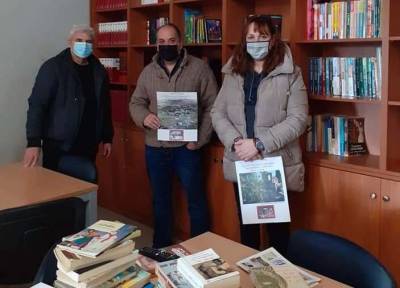 Βιβλία στο Χωματερό