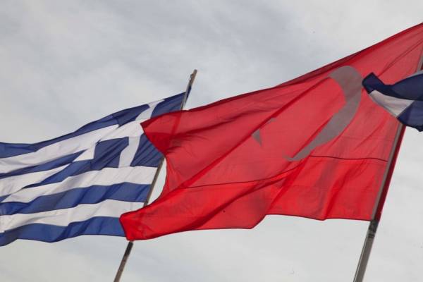 MRB: Έλληνες και Τούρκοι επιθυμούν ειρηνική διευθέτηση των διαφορών