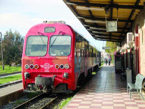 Τρένο κάθε απόγευμα Καλαμάτα - Μεσσήνη κατά τη διάρκεια του Νησιώτικου πανηγυριού