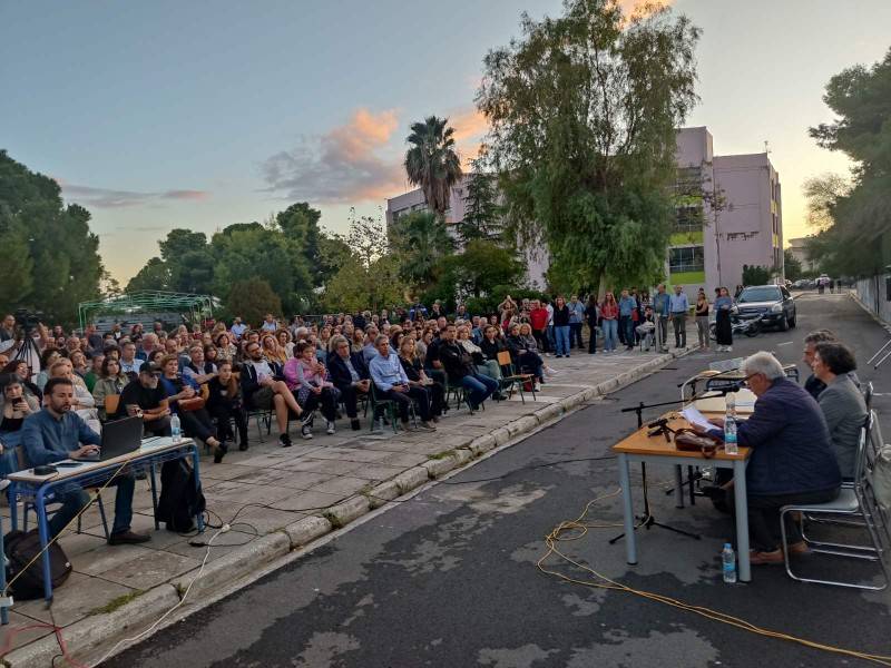 Η εκδήλωση για τα Τέμπη και η απουσία...