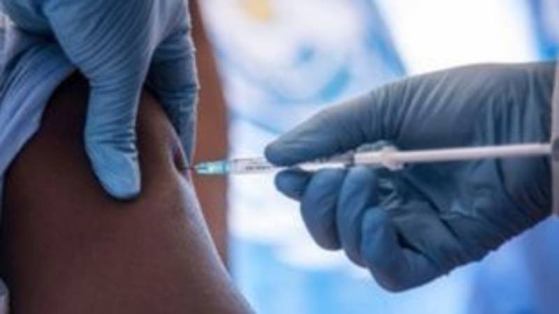 Εμβόλια ενηλίκων: Γιατί η προστασία δεν σταματά στην παιδική ηλικία