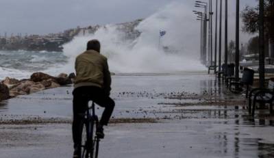 Καιρός: Έκτακτο δελτίο επιδείνωσης - Έρχεται ο Διομήδης με χιόνια και θυελλώδεις ανέμους (βίντεο)