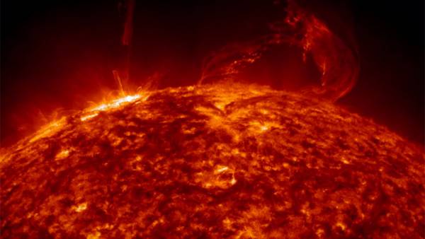 Πέντε μύθοι για το διάστημα: Γιατί ο Ήλιος δεν είναι κίτρινος