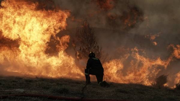 Υψηλός κίνδυνος για πυρκαγιά σε περιοχές της νότιας Πελοποννήσου