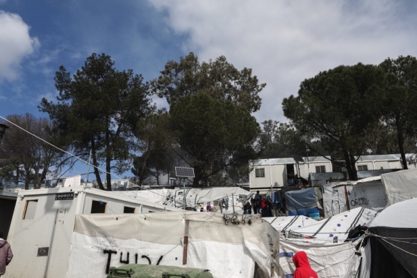 Δωρεά 100.000 ευρώ από την Τσεχία στην Ελλάδα για τη διαχείριση του μεταναστευτικού