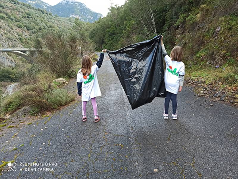 Μάνη: Καθάρισαν την παλιά γέφυρα της Κοσκάρακας