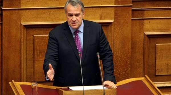 Βορίδης: Η Βουλή έχει μετατραπεί σε βόθρο