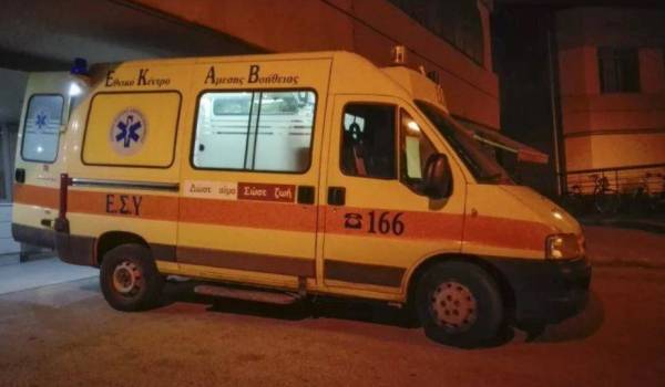 Θεσσαλονίκη: 22χρονος ξυλοκοπήθηκε σε προαύλιο σχολείου - Μεταφέρθηκε στο νοσοκομείο