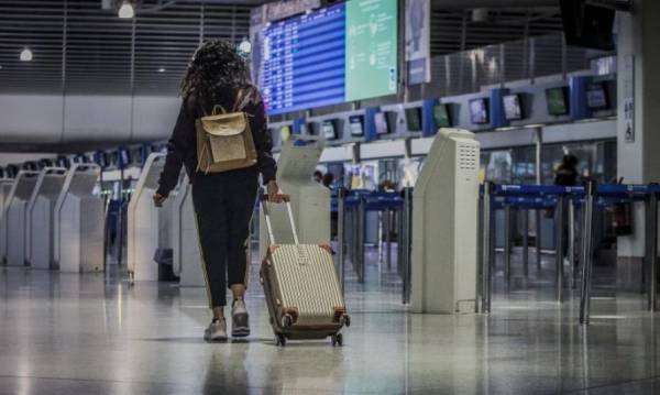 ΥΠΑ: Αυξήθηκε κατά 36,5% η επιβατική κίνηση στα αεροδρόμια