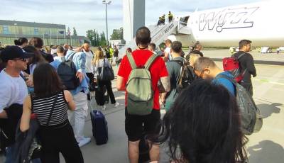 Καλαματιανοί στο γκρουπ της... ταλαιπωρίας επιστρέφοντας από Αμπου Ντάμπι (βίντεο)