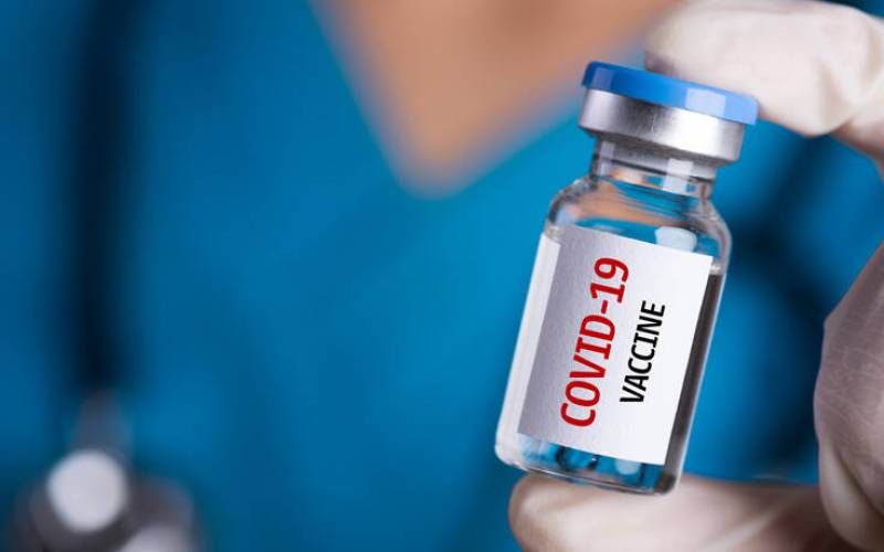 AstraZeneca: Αναστέλλει παγκοσμίως τις δοκιμές του εμβολίου για τον νέο κορονοϊό