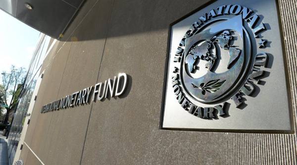 Εξαιρετικά μη βιώσιμο το ελληνικό χρέος, υποστηρίζει έκθεση του ΔΝΤ