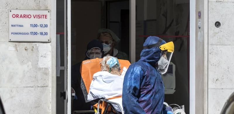 Ιταλία: 1.297 νέα κρούσματα κορονοϊού - 7 θάνατοι μέσα σε 24 ώρες