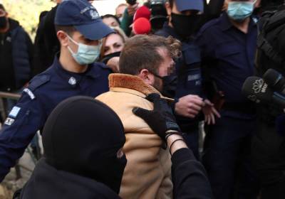 "Καμία συναίνεση, ήταν βιασμός. Με απειλούσε πως θα με σκοτώσει αν μιλήσω" κατήγγειλε η 20χρονη σήμερα αθλήτρια